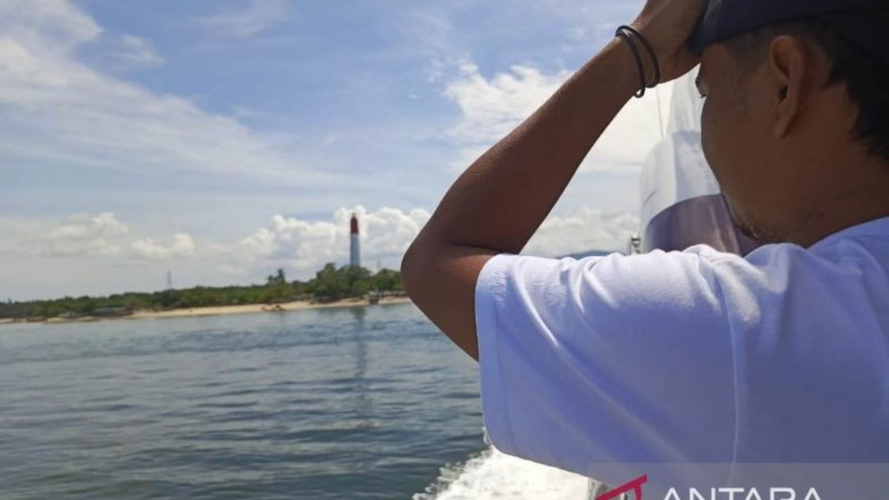 Jumlah penumpang angkutan laut di Bangka Belitung meningkat drastis pada Maret 2025, didorong oleh arus mudik Lebaran, dengan Pelabuhan Tanjung Kalian sebagai jalur tersibuk.