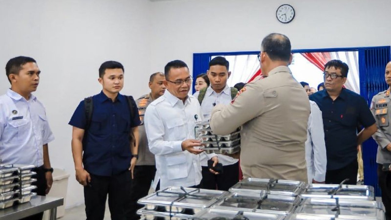 Wakil Wali Kota Medan, Zakiyuddin Harahap, memberikan apresiasi positif terhadap peluncuran SPPG YKB Polrestabes Medan sebagai upaya peningkatan gizi masyarakat, khususnya generasi muda.