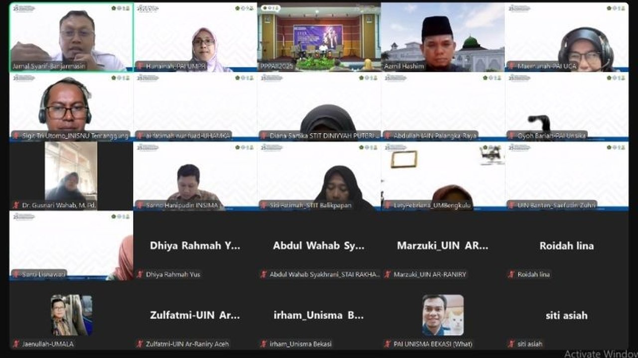 Universitas Muhammadiyah Palangkaraya (UMPR) berhasil mempresentasikan konsep Growth Mindset dalam Pendidikan Agama Islam pada konferensi internasional AICIRE ke-4 di Yogyakarta, menekankan pentingnya pengembangan kemampuan melalui dedikasi dan pembelajar