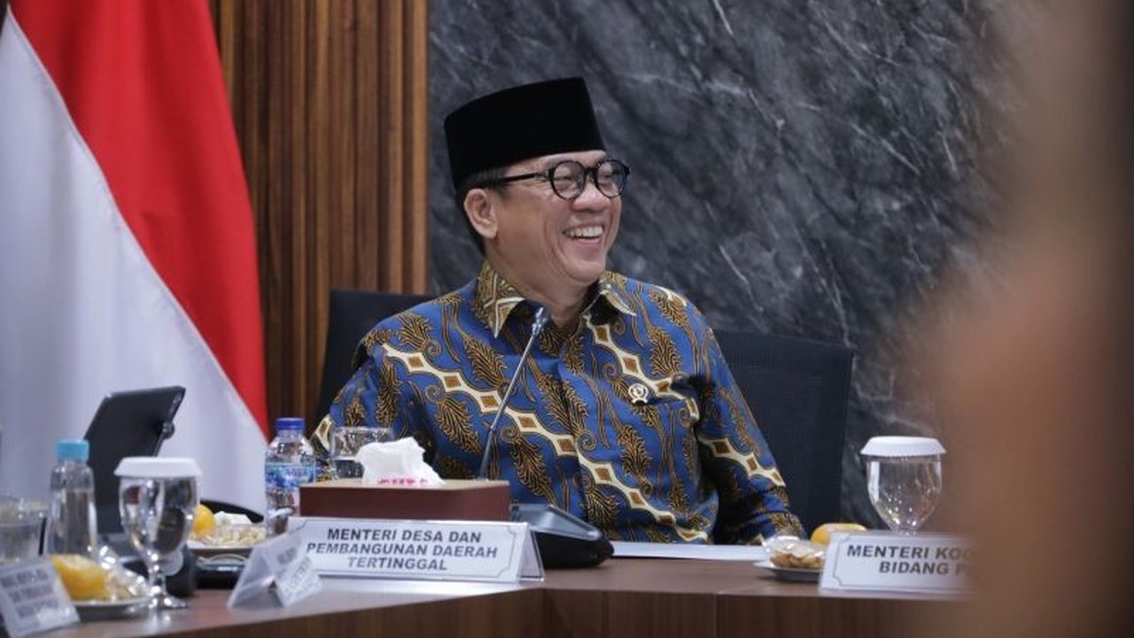 Menteri Desa mengusulkan agar sebagian keuntungan Kopdes Merah Putih dialokasikan untuk beasiswa, perbaikan infrastruktur desa, dan pemberdayaan masyarakat setempat.