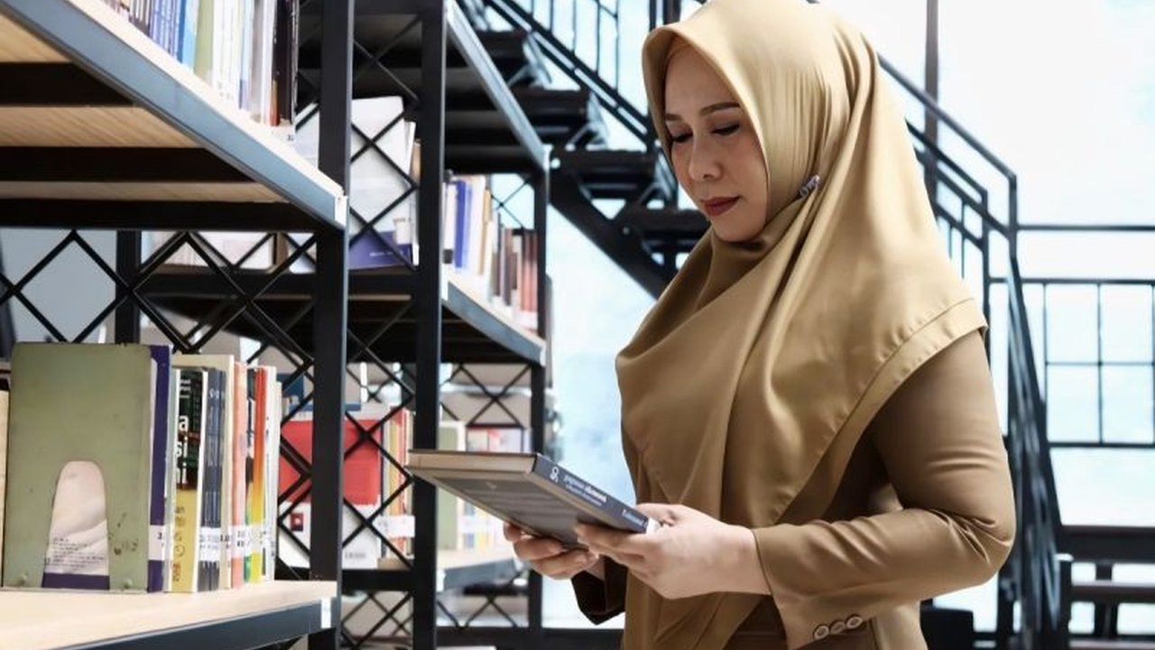 Dinas Perpustakaan dan Arsip Kalteng berkolaborasi dengan UPR menyusun naskah akademik guna memperkuat tata kelola kearsipan daerah, mendorong pengelolaan arsip yang profesional dan tertib.