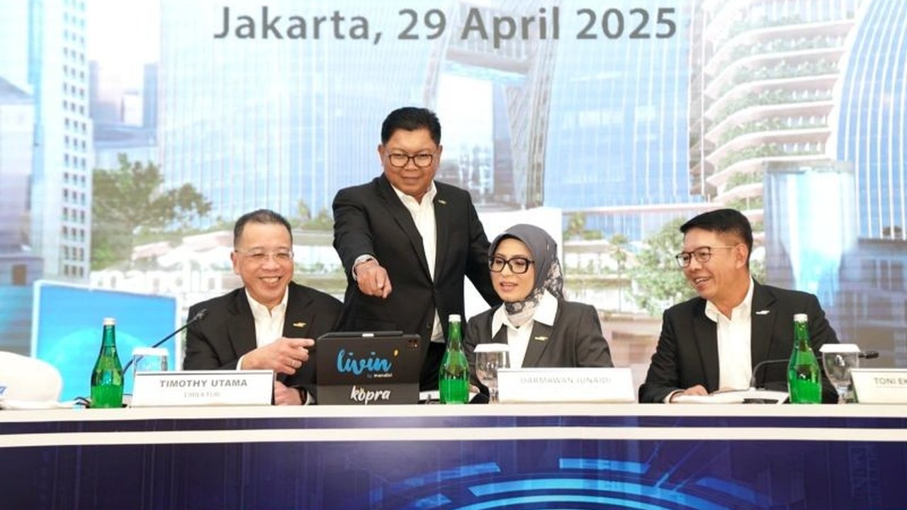 Platform Livin' by Mandiri mencatat pertumbuhan transaksi yang signifikan, mencapai Rp1.070 triliun di kuartal I-2025, didorong oleh peningkatan pengguna dan inovasi digital.