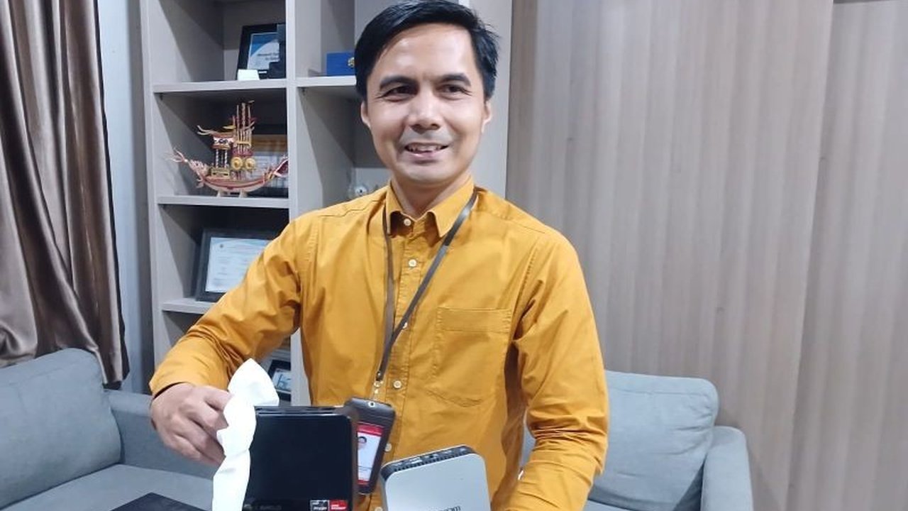 Unej Bongkar Sindikat Perjokian UTBK SNBT 2025: Perangkat Canggih Ditemukan!