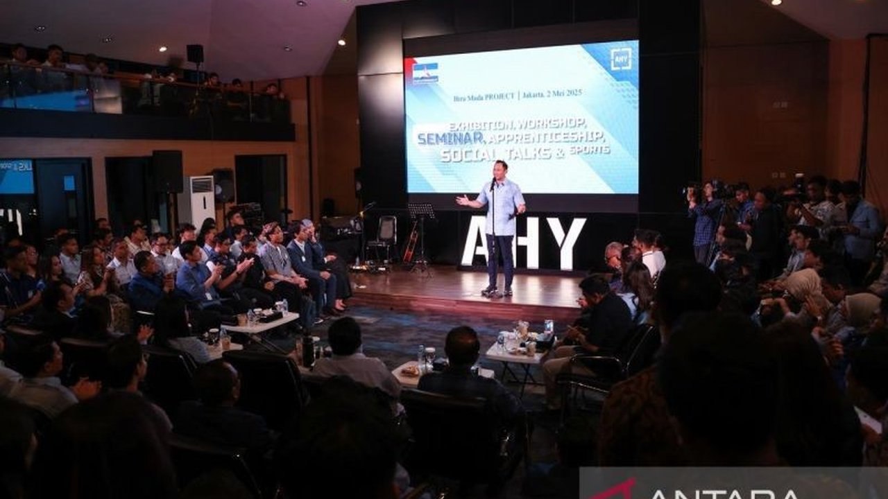 Agus Harimurti Yudhoyono (AHY) mengajak generasi muda Indonesia menjadi pelopor politik rasional dan bertanggung jawab, menangkal politik identitas dan informasi palsu di era kecerdasan buatan.
