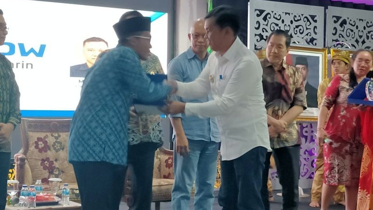 Wakil Wali Kota Singkawang mengapresiasi Permasis atas penyelenggaraan talk show Bahasa Mandarin, membuka peluang emas bagi generasi muda di era globalisasi.