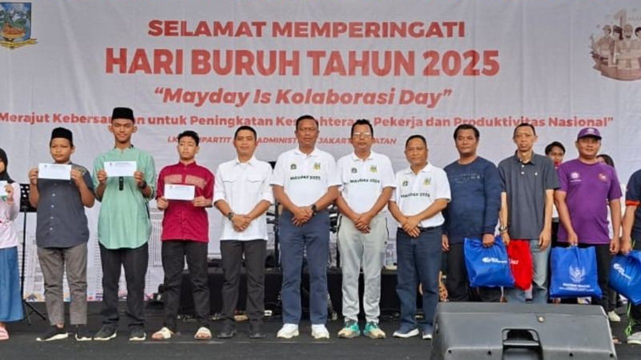Pemerintah Kota Jakarta Selatan memberikan santunan kepada 101 anak yatim dan 500 paket sembako kepada pekerja dalam rangka memperingati Hari Buruh Internasional, sebagai wujud kebersamaan dan peningkatan kesejahteraan.