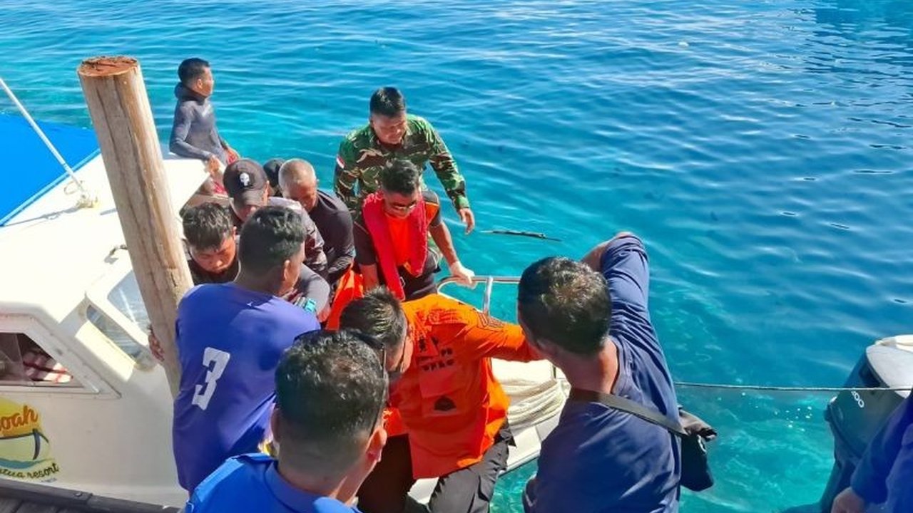 Tim SAR gabungan berhasil menemukan penyelam asal China, Zhang Xiao Han (30), meninggal di perairan Pulau Kakaban setelah sebelumnya menyelam untuk mengambil kamera yang jatuh.