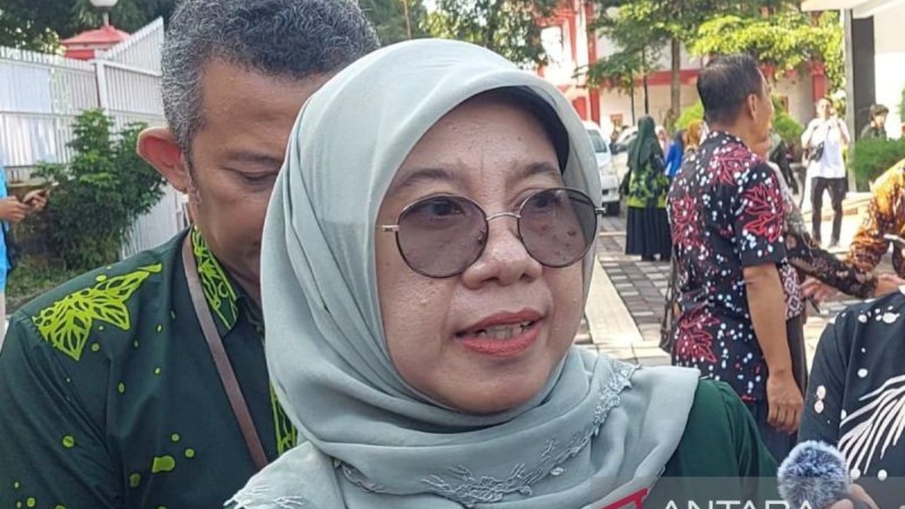 Sebanyak 129 calon siswa mendaftar Sekolah Rakyat di Temanggung, Jawa Tengah, namun hanya 100 siswa yang akan diterima setelah melewati seleksi ketat untuk mencegah korupsi, kolusi, dan nepotisme.