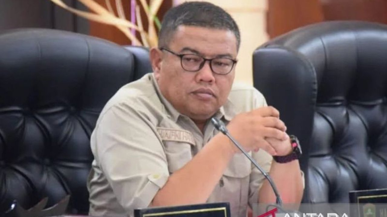 Anggota DPRD Kabupaten Solok membentuk Pansus untuk menyelidiki dugaan reklamasi Danau Di Atas yang menyebabkan pencemaran air dan berdampak pada warga Nagari Alahan Panjang.