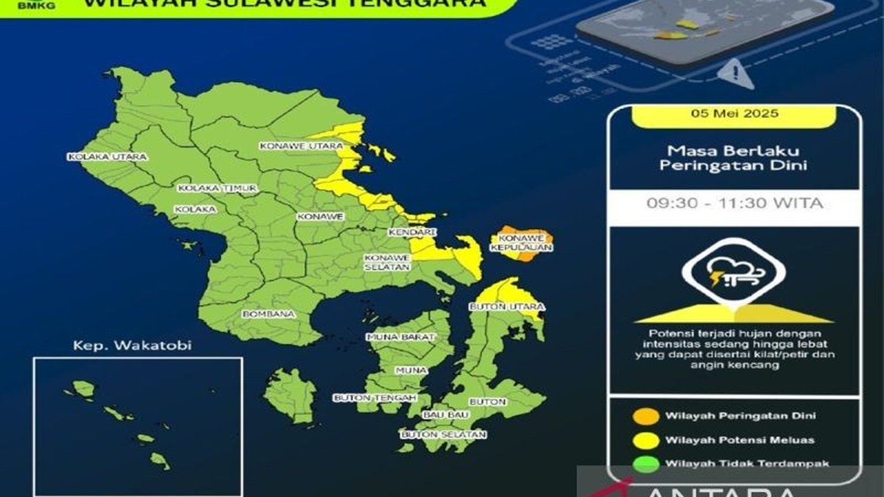 BMKG Kendari memprediksi hujan lebat disertai angin kencang dan petir akan melanda hampir seluruh wilayah Sulawesi Tenggara hingga Rabu mendatang, imbau masyarakat untuk selalu waspada.