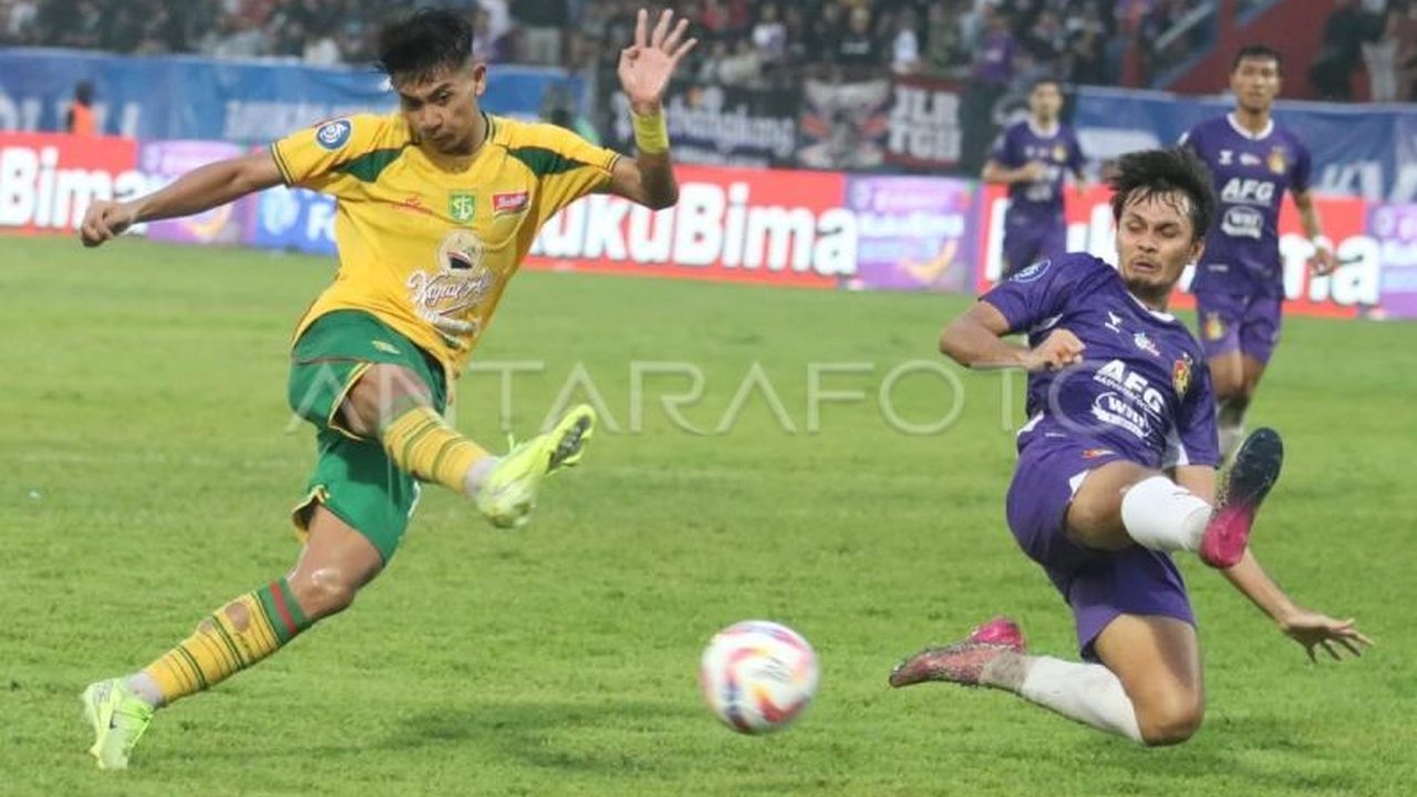 Persik Kediri berhasil menahan imbang Persebaya Surabaya dengan skor 3-3 dalam laga pekan ke-31 Liga 1 di Stadion Brawijaya, Kediri, Jawa Timur.