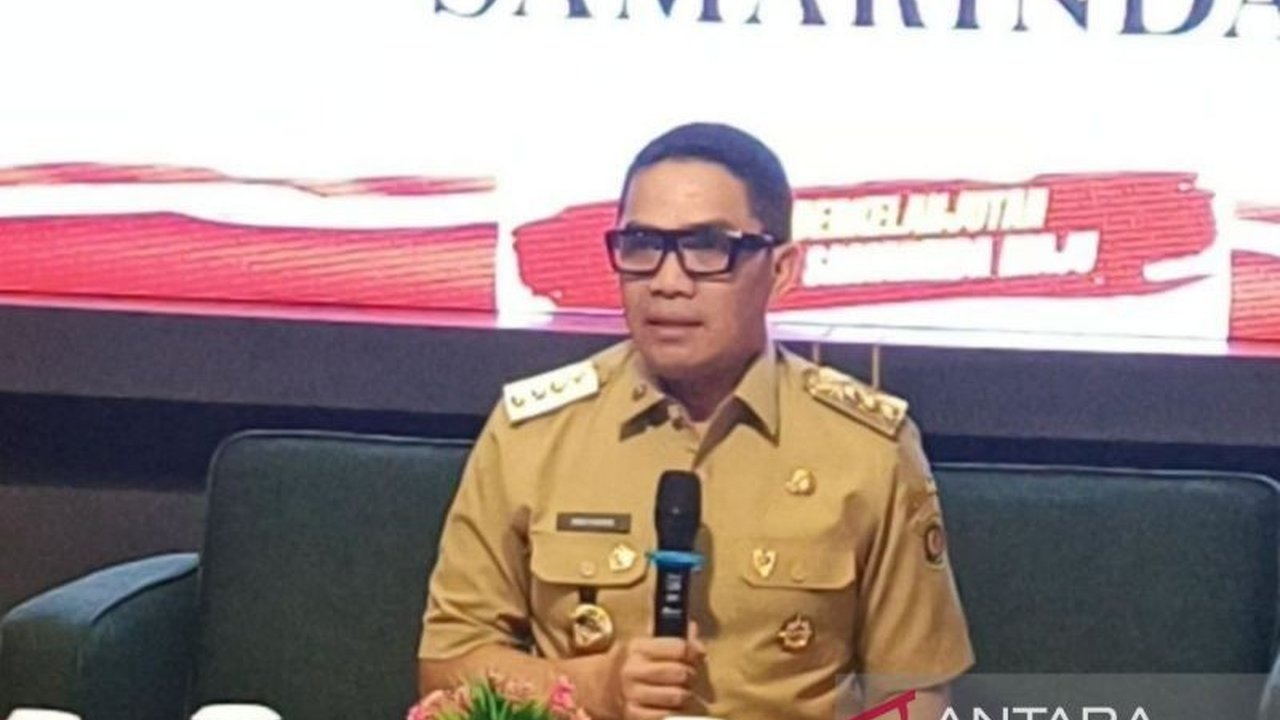 Pemkot Samarinda ungkap bukti ilmiah pencemaran BBM melalui uji sampel kendaraan warga, menunjukkan ketidaksesuaian kualitas dengan standar Pertamax dan temuan kontaminasi logam.