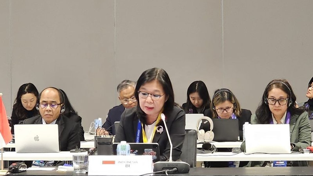 Pertemuan AFMGM+3 di Milan tegaskan komitmen bersama menjaga stabilitas ekonomi kawasan melalui penguatan CMIM, kerja sama pembiayaan regional, dan peningkatan kapasitas fiskal.