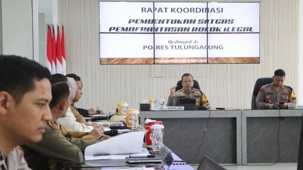 Kepolisian Resort Tulungagung membentuk Satgas internal untuk memberantas peredaran rokok ilegal yang merugikan negara dan konsumen.