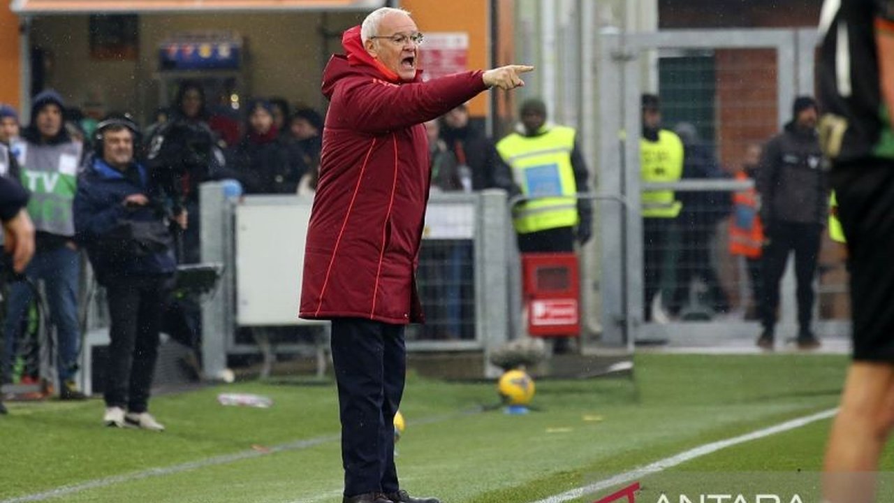 AS Roma raih 19 laga tak terkalahkan di bawah asuhan Claudio Ranieri, pelatih tersebut bangga dengan perjuangan keras timnya.