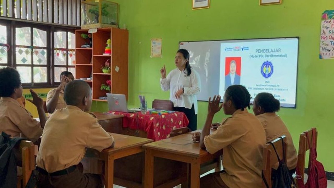 Pemerintah Provinsi Papua membentuk Unit Layanan Disabilitas (ULD) untuk memastikan anak berkebutuhan khusus mendapatkan akses pendidikan inklusif dan layak, mengatasi terbatasnya sekolah luar biasa (SLB).