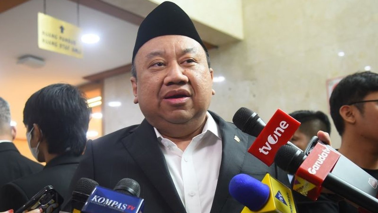 Revisi UU Sisdiknas Ditargetkan Rampung 2025:  Harapan untuk Pendidikan Indonesia