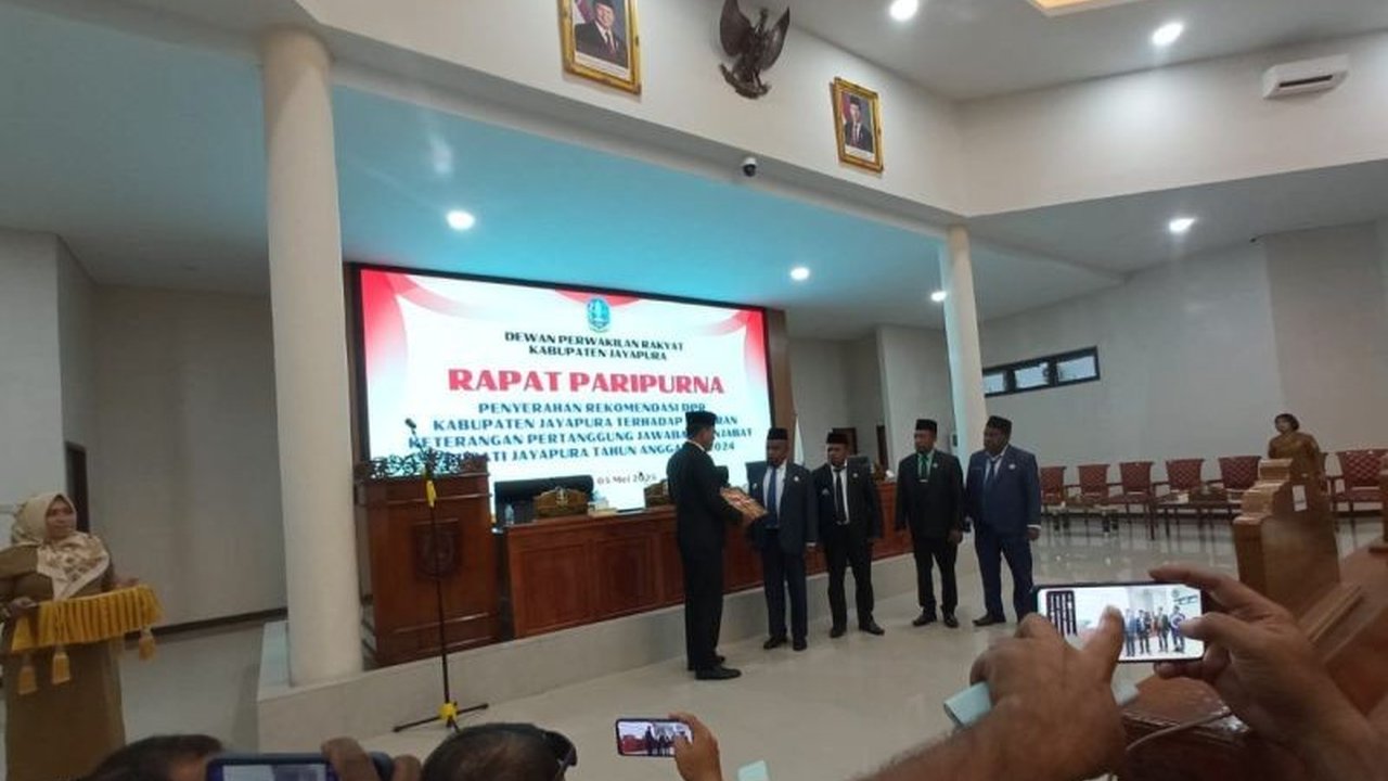 DPRK Jayapura memberikan 32 rekomendasi perbaikan pemerintahan kepada Bupati Jayapura setelah mengevaluasi LKPJ Penjabat Bupati Tahun Anggaran 2024, mencakup sektor pendidikan, kesehatan, dan penyelenggaraan pemerintahan di tingkat distrik dan kampung.
