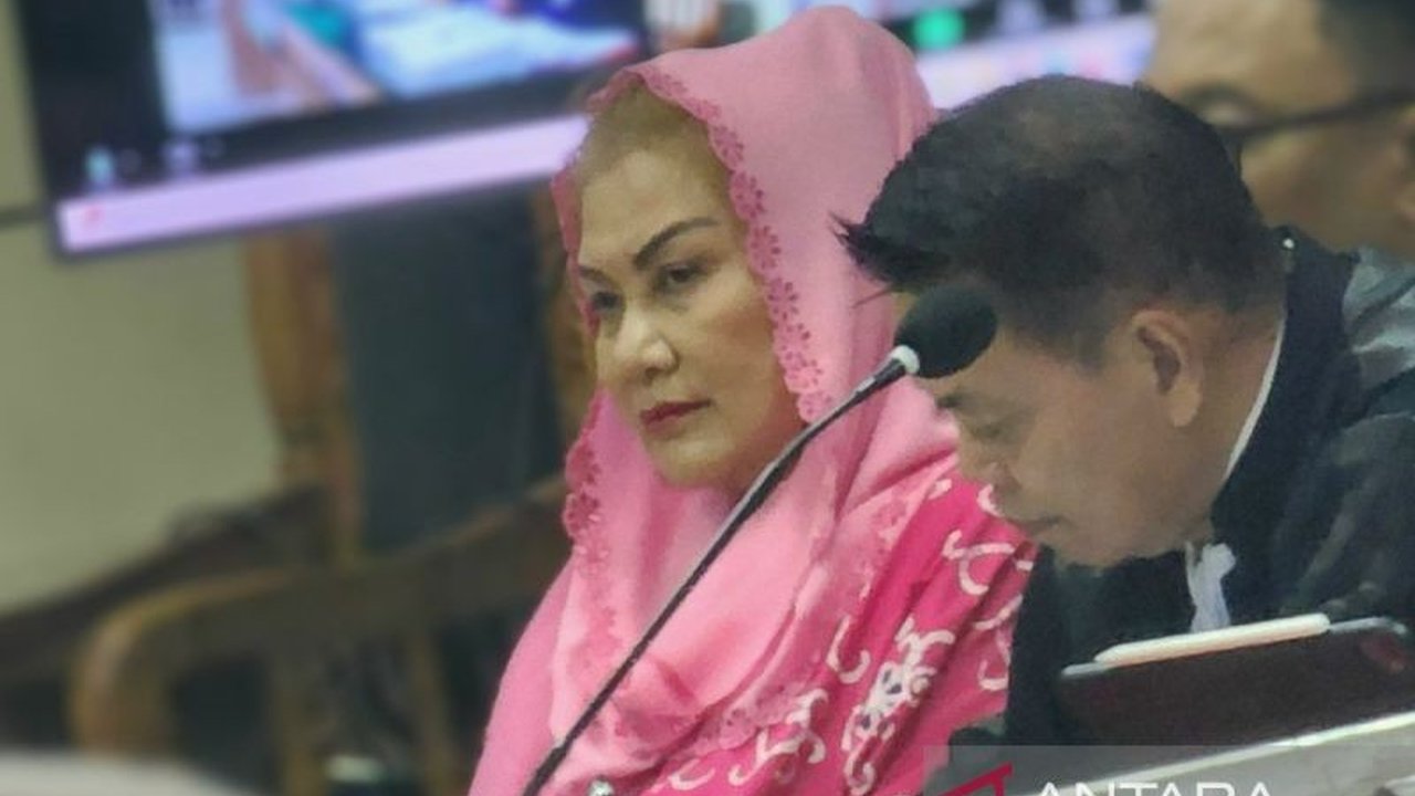 Saksi menyebut adanya komitmen fee dari proyek-proyek di Semarang yang disebut sebagai setoran untuk 'bos e', terkait kasus dugaan korupsi mantan Wali Kota Hevearita G. Rahayu.