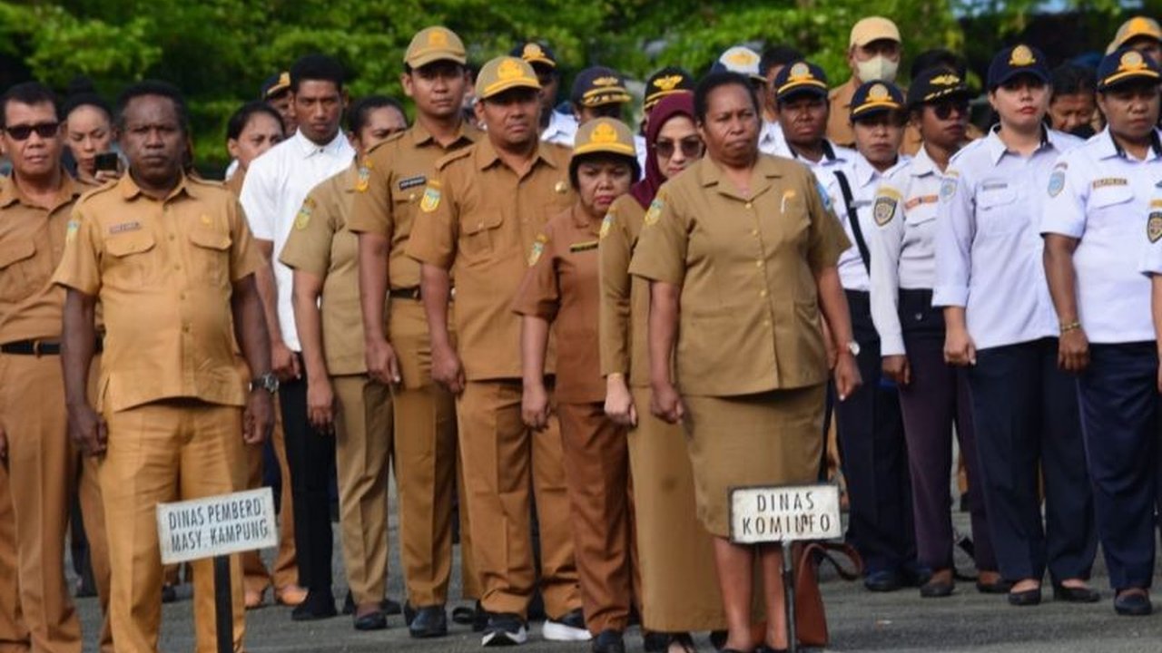 Wabup Jayapura Apresiasi Kedisiplinan ASN, Tegas Terapkan Sanksi Keterlambatan