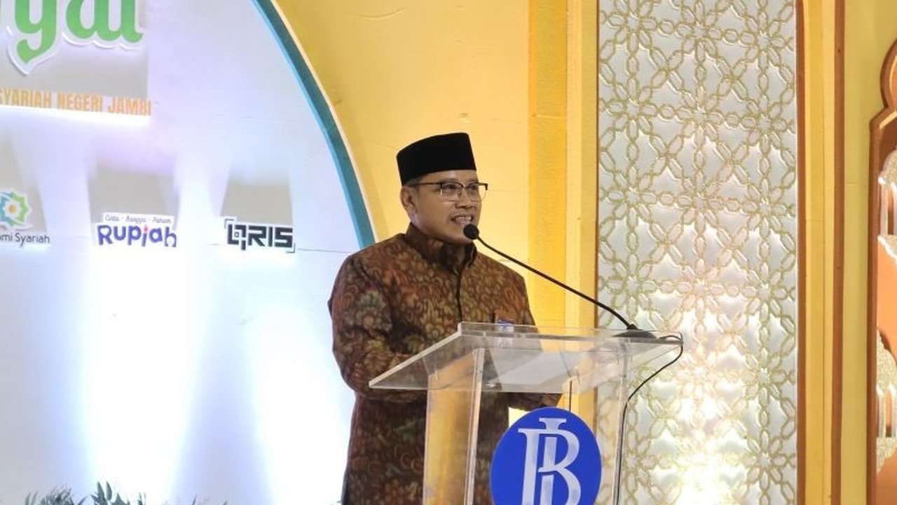 Bank Indonesia Provinsi Jambi berkolaborasi dengan KDEKS dan yayasan pendidikan untuk menciptakan zona Kuliner Halal Aman dan Sehat (KHAS), guna mendorong ekonomi syariah dan UMKM lokal.