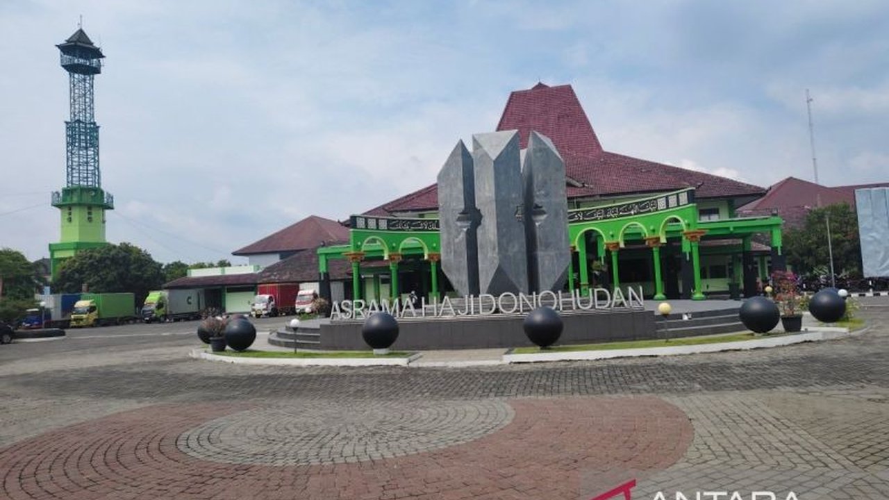 Daimah Suwaryo (65), calon haji asal Banjarnegara, meninggal dunia dalam perjalanan ke Madinah diduga karena syok kardiogenik dan dehidrasi, jenazahnya dimakamkan di kompleks Pemakaman Baqi.