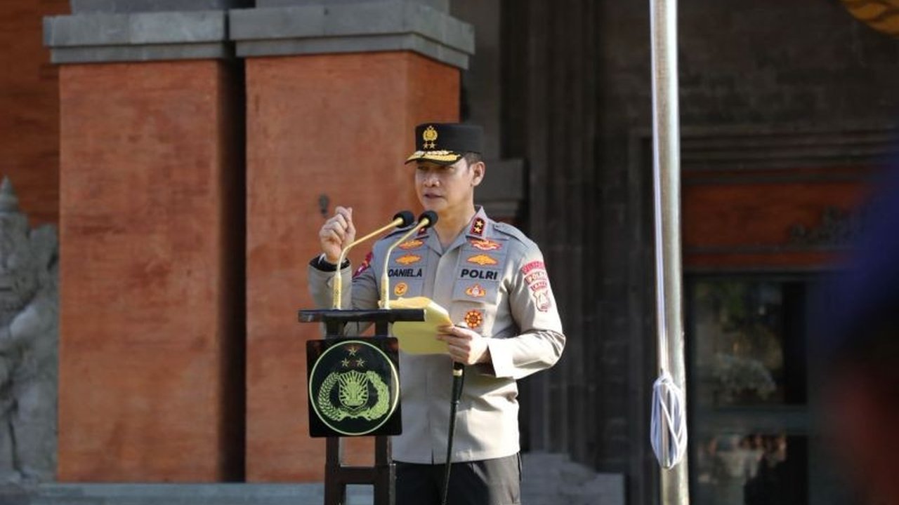 Kapolda Bali, Irjen Pol. Daniel Adityajaya, menginstruksikan penindakan tegas terhadap segala bentuk premanisme di Bali untuk melindungi masyarakat dan sektor pariwisata.