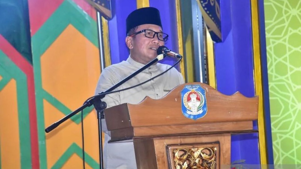 Pemkab Kubu Raya berkomitmen menciptakan generasi Qurani melalui MTQ XI, dengan Kafilah Sungai Kakap meraih juara umum dan janji umrah bagi peraih medali emas di tingkat provinsi.