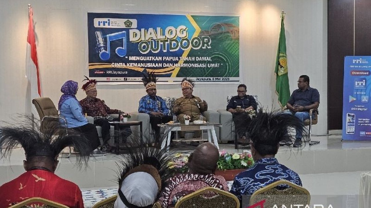 Pemerintah Provinsi Papua mengajak masyarakat menciptakan kedamaian untuk meningkatkan kesejahteraan dan perekonomian daerah, melalui kolaborasi berbagai pihak.