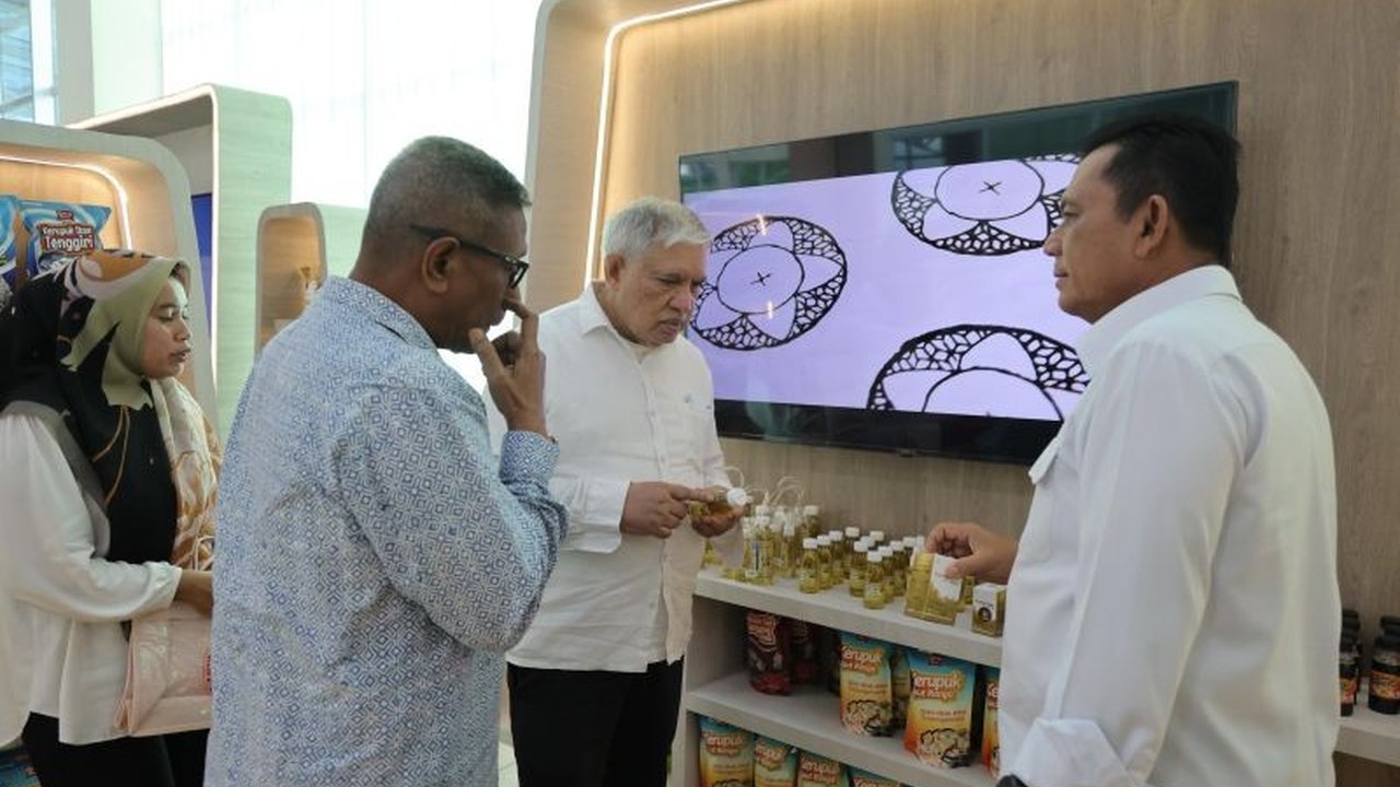 Pemerintah Provinsi Kepri menyambut baik rencana ekspansi Mustafa Centre, pusat perbelanjaan Singapura, yang diyakini akan mendongkrak pariwisata dan ekonomi lokal, termasuk UMKM Kepri.