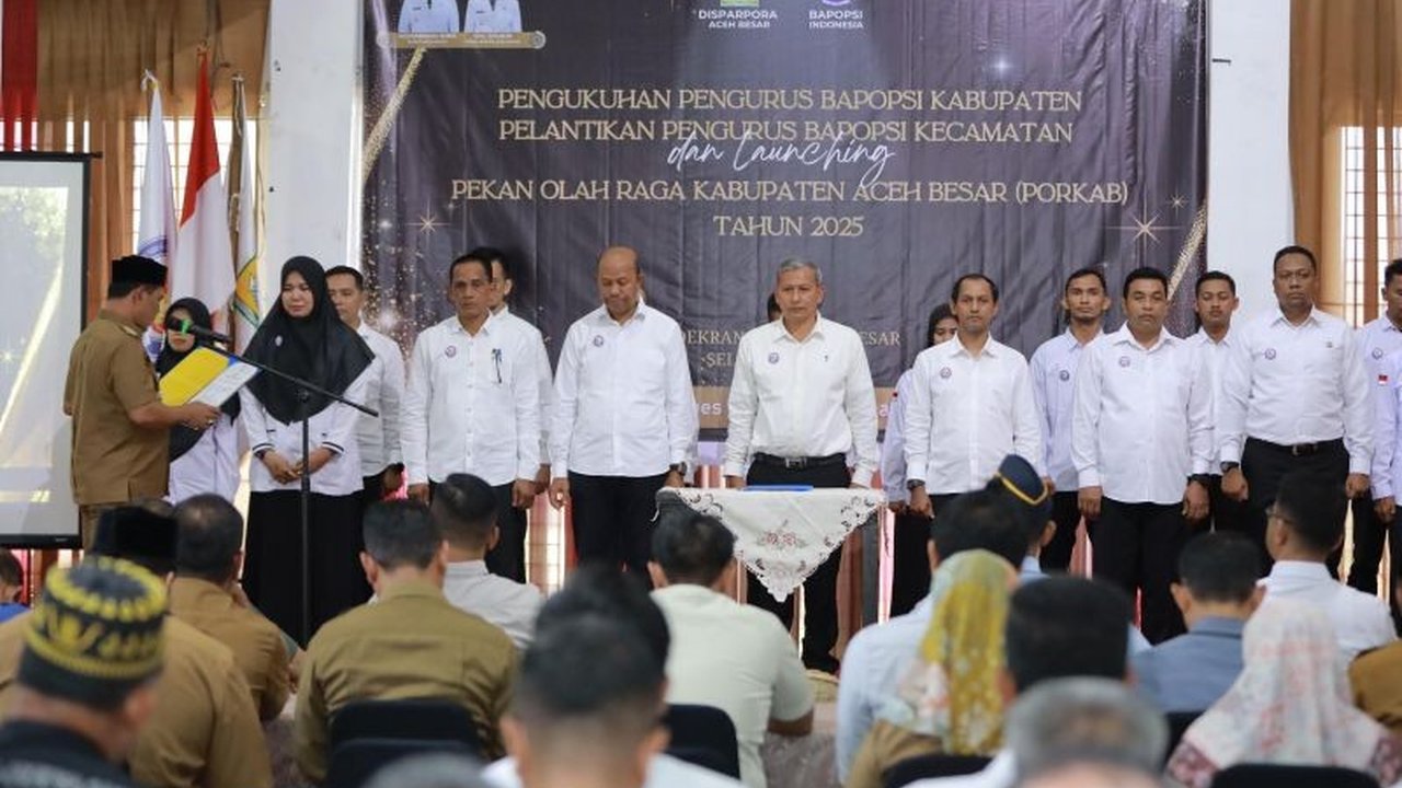Bupati Aceh Besar, Muharram Idris, menekankan pentingnya menghindari praktik KKN dalam pengelolaan olahraga untuk melahirkan atlet berprestasi dan mendukung Pekan Olahraga Kabupaten (PORKAB) 2025.