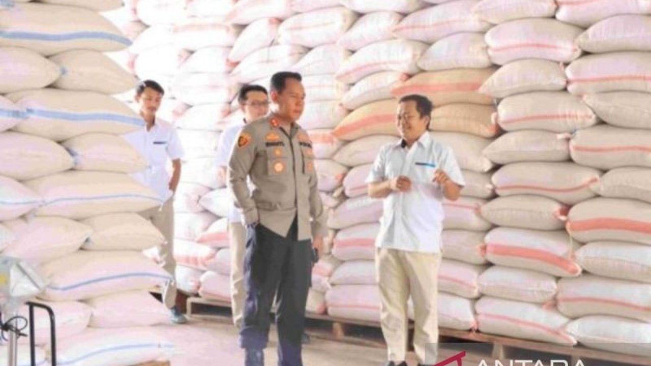 Kapolres Kotamobagu dan Bulog berkolaborasi untuk menstabilkan harga jagung dan melindungi petani dari praktik tengkulak yang merugikan di Bolaang Mongondow Raya.