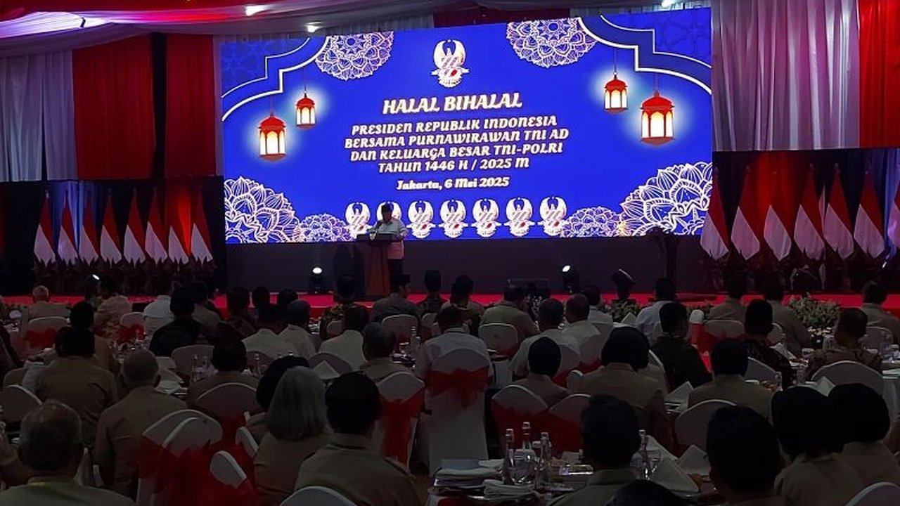 Presiden Prabowo Subianto mengkritik elite yang dianggapnya abai terhadap nilai-nilai Pancasila dan UUD 1945, serta mengingatkan bahaya strategi devide et impera yang masih mengancam persatuan Indonesia.