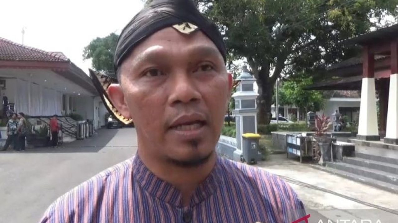 Pemerintah Kabupaten Ngawi menyiapkan lahan seluas 7,6 hektare untuk pembangunan Sekolah Rakyat, sebuah program pemerintah pusat yang bertujuan menekan angka kemiskinan melalui peningkatan akses pendidikan bagi anak dari keluarga tidak mampu.