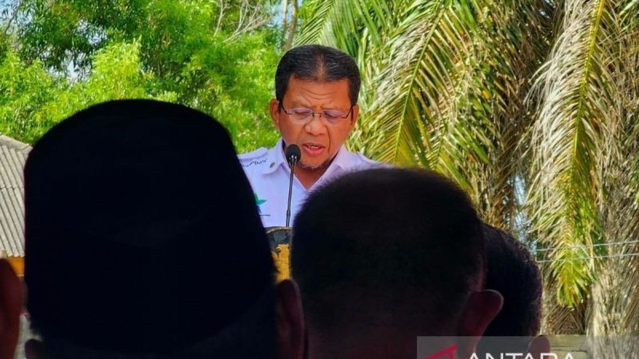 Pemerintah Kabupaten Natuna berkolaborasi dengan Ikatan Pemuda Mahasiswa Natuna (IPM) untuk memperkaya koleksi Perpustakaan Daerah Idrus M. Tahar dengan karya tulis akademik mahasiswa Natuna, melalui program AKAD.