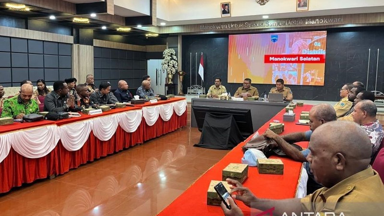 Pemkab Manokwari Sepakati Perubahan Nama Distrik, Libatkan Tokoh Adat