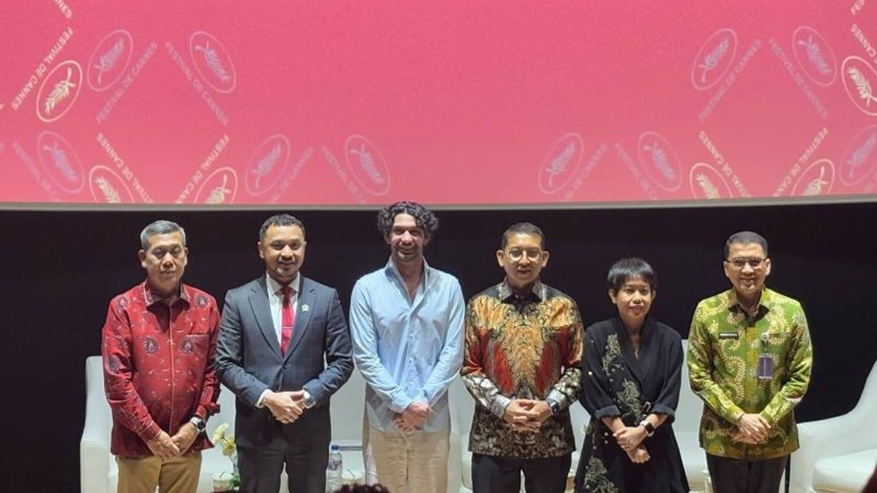 Menteri Kebudayaan Fadli Zon memberikan dukungan penuh kepada sineas Indonesia di Festival Film Cannes 2025, termasuk fasilitasi paviliun Indonesia dan kegiatan promosi budaya.