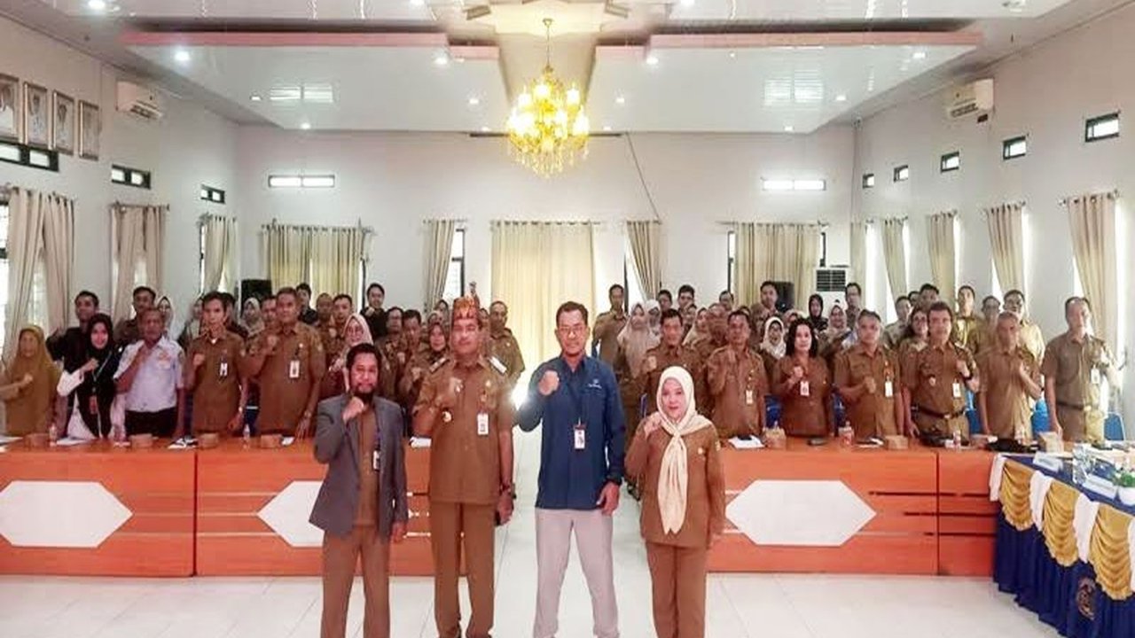 Badan Pusat Statistik (BPS) Kabupaten Barito Utara meningkatkan kapasitas aparatur dalam pengelolaan statistik sektoral untuk mendukung implementasi Satu Data Indonesia (SDI) guna mewujudkan data yang akurat dan terpadu.