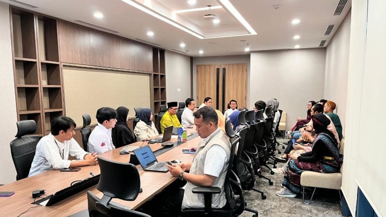 PT Patra Drilling Contractor (PDC) berhasil meningkatkan skor Good Corporate Governance (GCG) menjadi 82,78, menunjukkan komitmen perusahaan terhadap transparansi dan akuntabilitas.