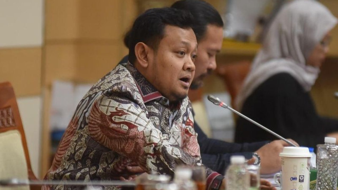 Anggota Komisi III DPR RI mengapresiasi kinerja Jaksa Agung Muda Bidang Perdata dan Tata Usaha Negara (Jamdatun) yang berhasil menyelamatkan keuangan negara hingga triliunan rupiah dari berbagai gugatan.
