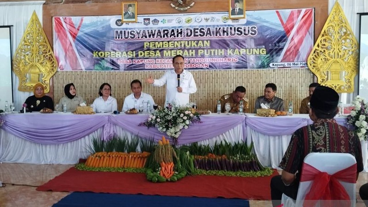 Menkop Budi Arie Setiadi mengumumkan dukungan Bank Himbara untuk permodalan Kopdes Merah Putih, diharapkan mampu menciptakan 2 juta lapangan kerja baru.