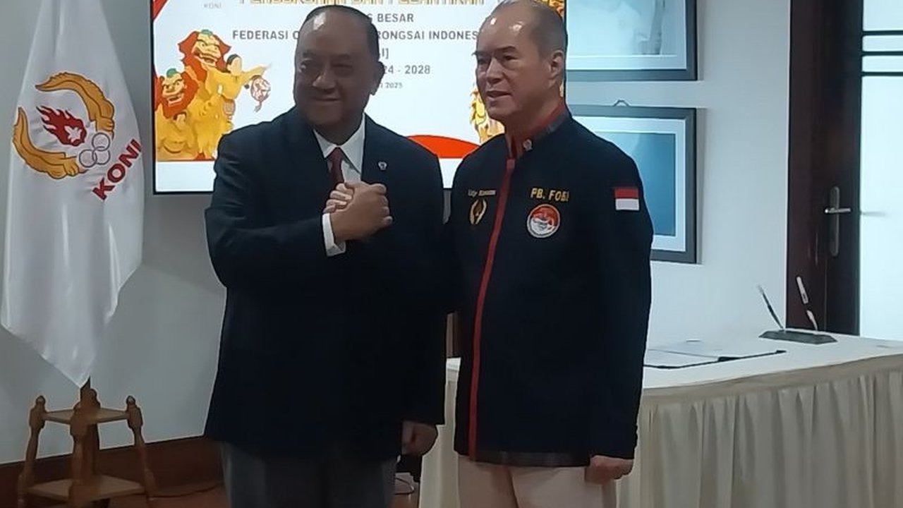 Ketua KONI Pusat, Marciano Norman, tekankan pentingnya inovasi dalam mengembangkan olahraga barongsai agar semakin diminati masyarakat luas dan melahirkan atlet berprestasi di kancah internasional.