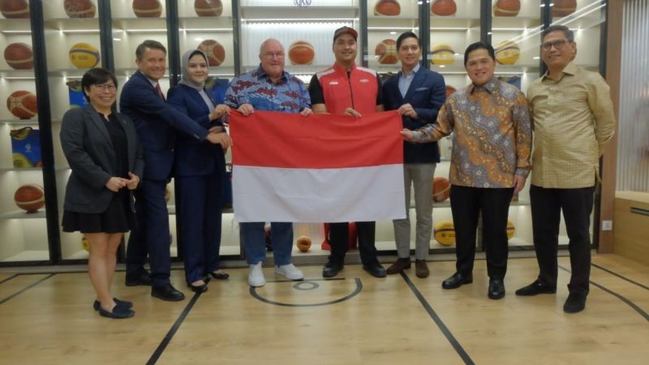 Indonesia resmi menjadi tuan rumah FIBA U17 Women's Basketball World Cup 2028 dan FIBA U19 Basketball World Cup 2029, menandai sejarah baru bagi bola basket Indonesia di kancah internasional.
