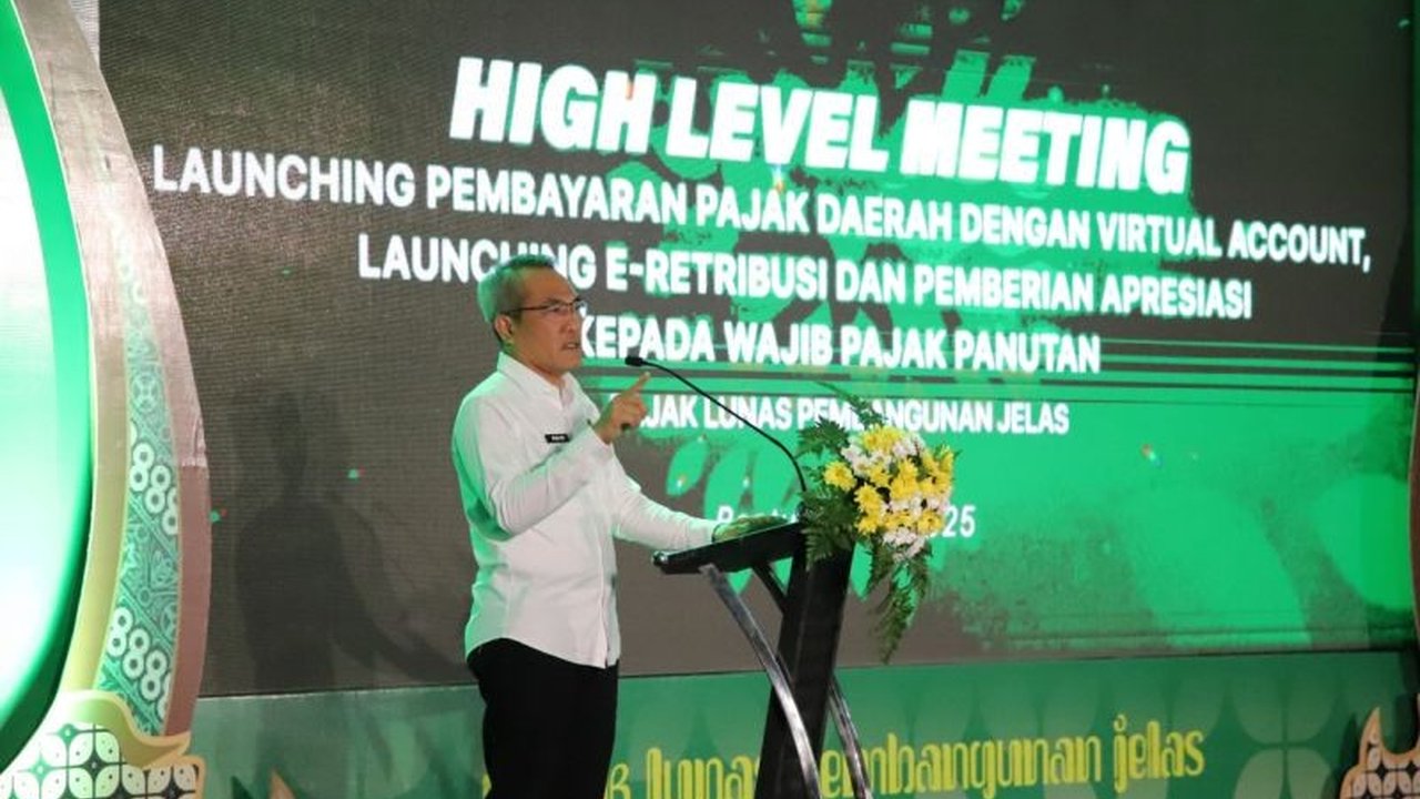 Bupati Bantul tekankan pentingnya pajak daerah untuk pembangunan, Pemkab luncurkan pembayaran pajak digital melalui virtual account dan QRIS untuk optimalisasi pendapatan dan pelayanan.