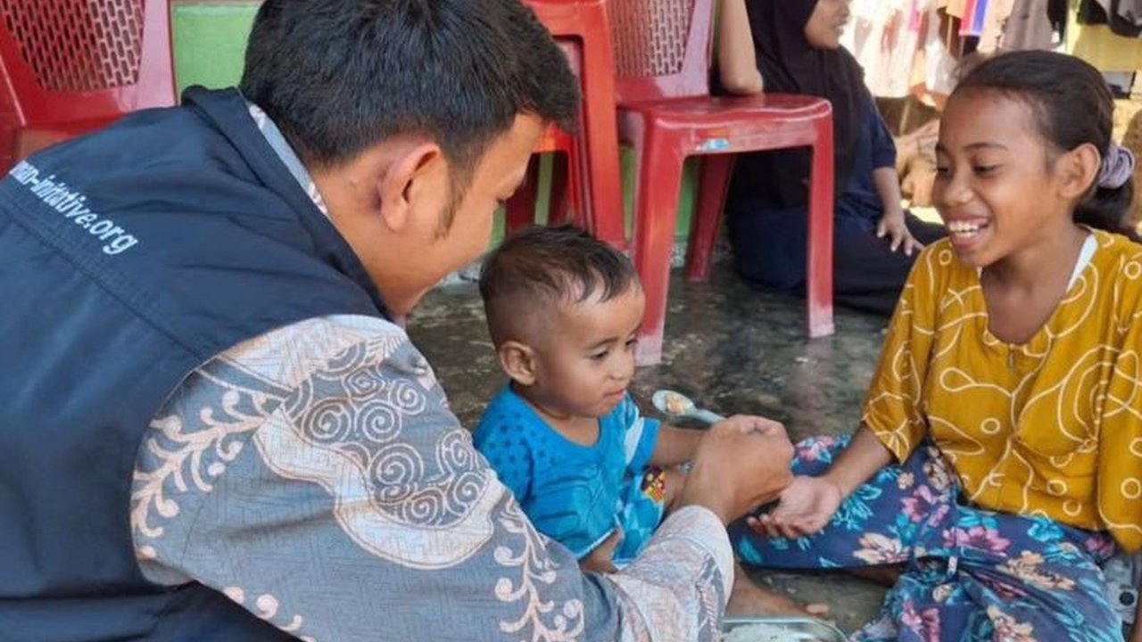 Human Initiative (HI) Maluku menjalankan program edukasi gizi dan intervensi stunting di Tulehu, Maluku Tengah, dengan fokus pada pemenuhan gizi anak dan kolaborasi lintas sektor untuk menurunkan angka stunting.
