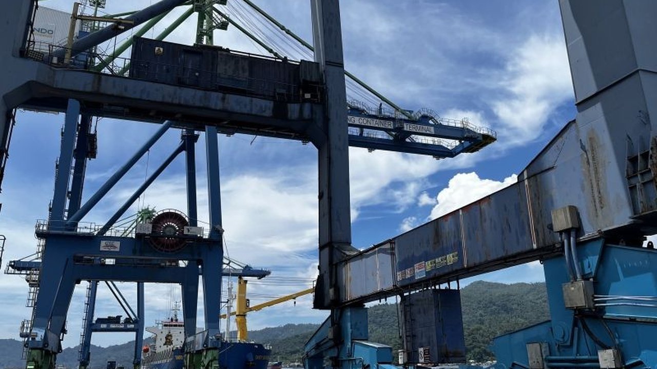 TPK Bitung optimistis menatap 2025 setelah ekspor melonjak 85,19 persen di 2024, dengan China, Brasil, dan AS sebagai pasar utama.