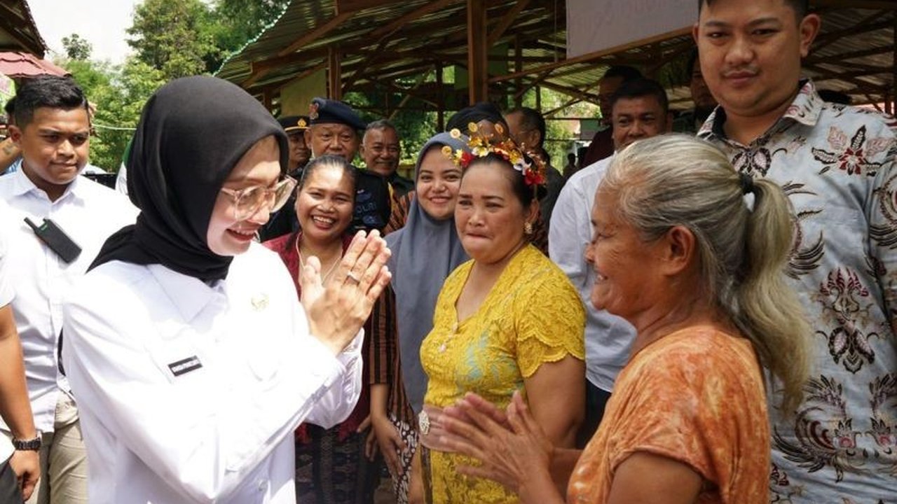 Pemkot Kediri memberikan apresiasi positif terhadap peluncuran Klothok Food Court oleh kelompok masyarakat Saroja, yang dinilai mampu mendorong pertumbuhan ekonomi dan menyediakan lapangan kerja di Kota Kediri.