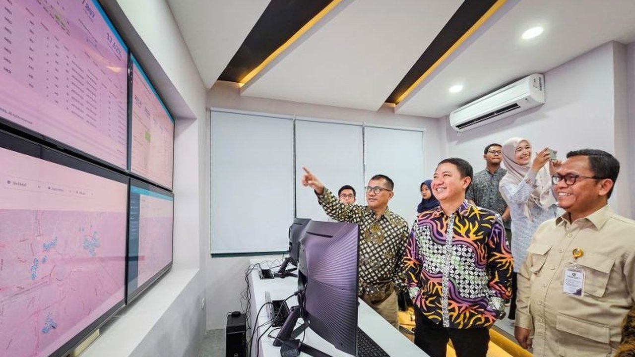 Kementerian Agama meluncurkan Pusat Kendali Haji (HCC) dan aplikasi Satu Haji untuk meningkatkan pelayanan dan pengawasan penyelenggaraan ibadah haji dan umrah secara digital.