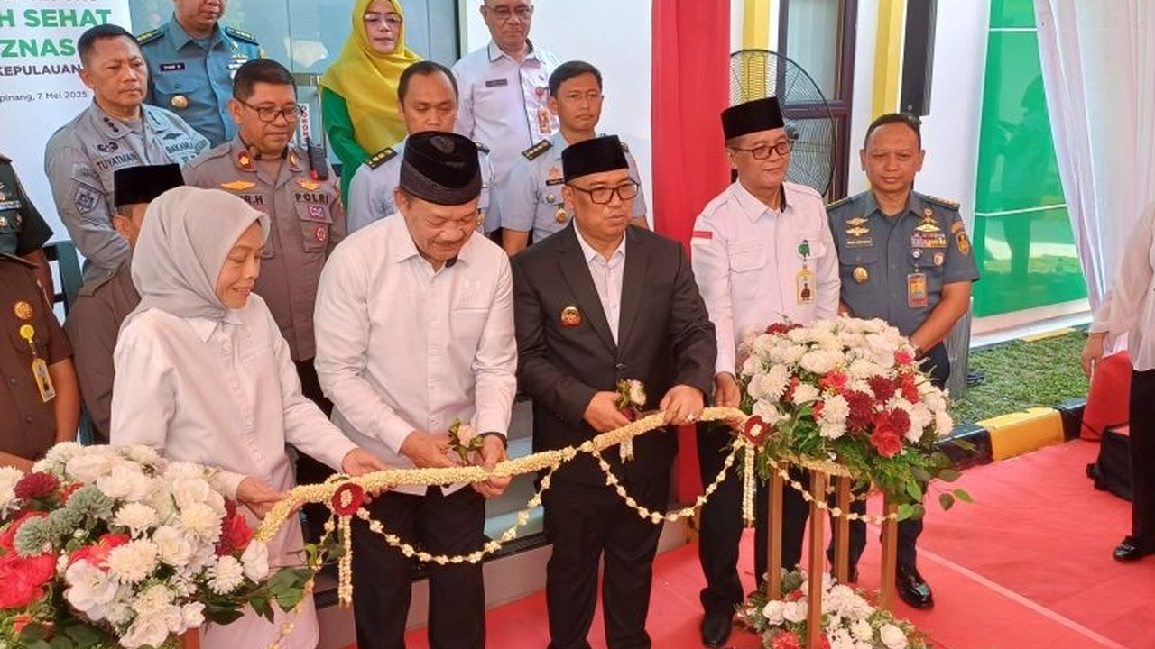Badan Amil Zakat Nasional (Baznas) resmi luncurkan Rumah Sehat Baznas (RSB) di Kepri, memberikan layanan kesehatan gratis bagi masyarakat, terutama yang kurang mampu.
