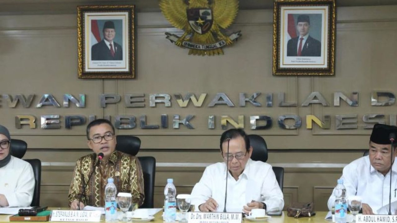 Badan Urusan Legislasi Daerah (BULD) DPD-RI mendukung pemberian insentif kepada pemerintah daerah yang berprestasi dalam pengelolaan sampah, guna mengatasi masalah sampah nasional yang semakin mendesak.